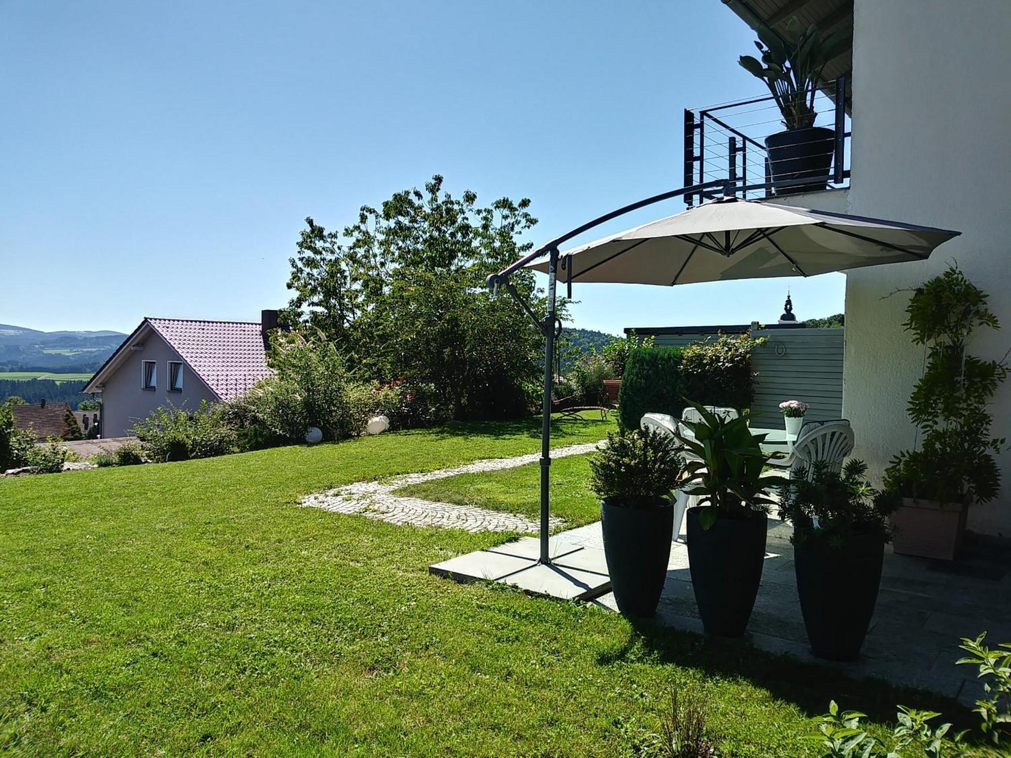 Ferienwohnungen Alpenblick Mit Garten -Panoramasauna- Kirchdorf im Wald 外观 照片