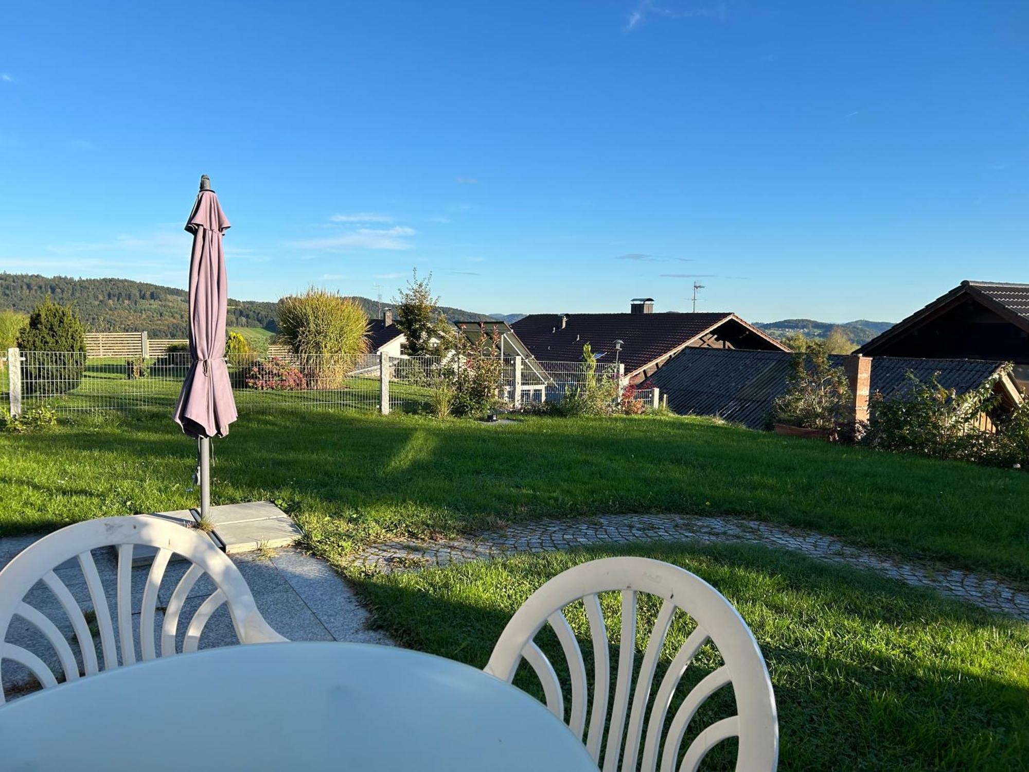 Ferienwohnungen Alpenblick Mit Garten -Panoramasauna- Kirchdorf im Wald 外观 照片