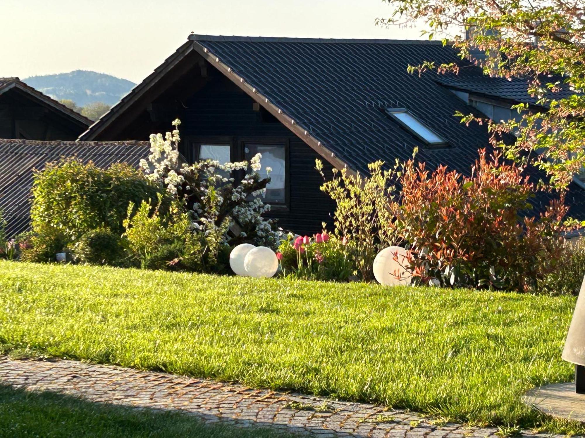 Ferienwohnungen Alpenblick Mit Garten -Panoramasauna- Kirchdorf im Wald 外观 照片